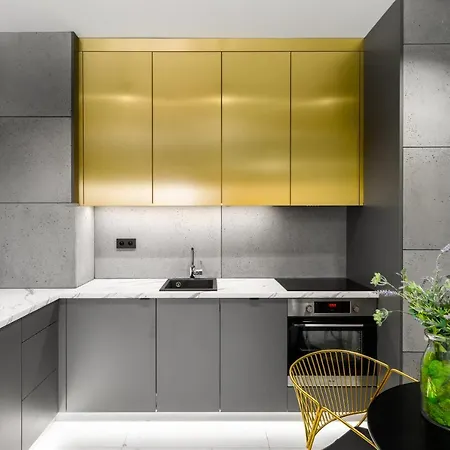 El - Diadem Apartment *